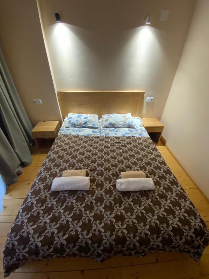 Sana Guest House Mestia Exterior photo